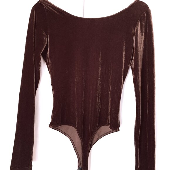 VICTORIAS  SECRET CHOCOLATE Brown Velvet Bodysuit Long Sleeves Super Soft Sz M - Picture 1 of 8